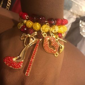 Women’s Heeled Charmed Bracelet